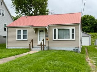 1405 E Elm St, Jefferson City, MO 65101