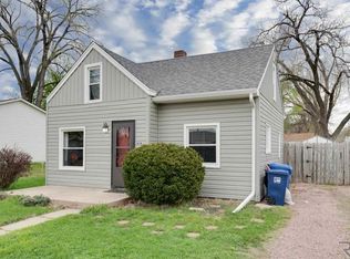 616 S Williams Ave, Sioux Falls, SD 57104