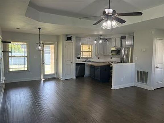 5th image of 314 Saddlegate Dr NW