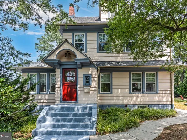 2629 Washington Blvd, Arlington, VA 22201