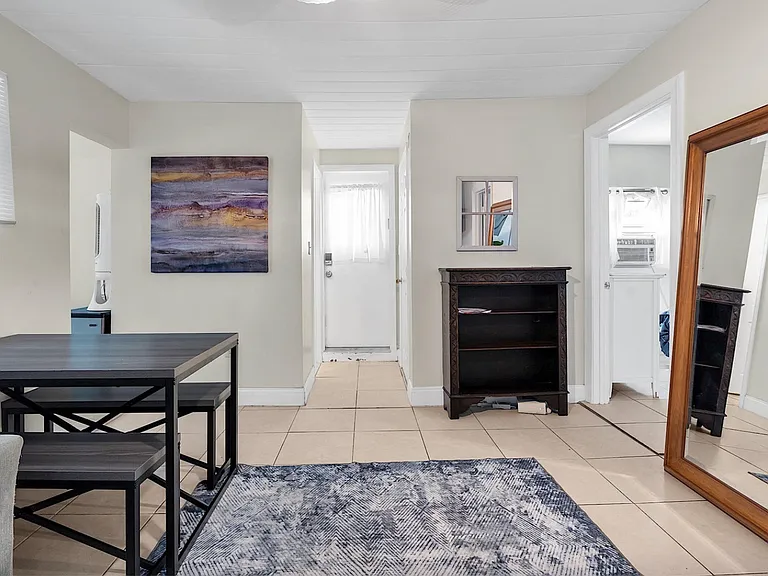 909B N Palmway — Photo 10