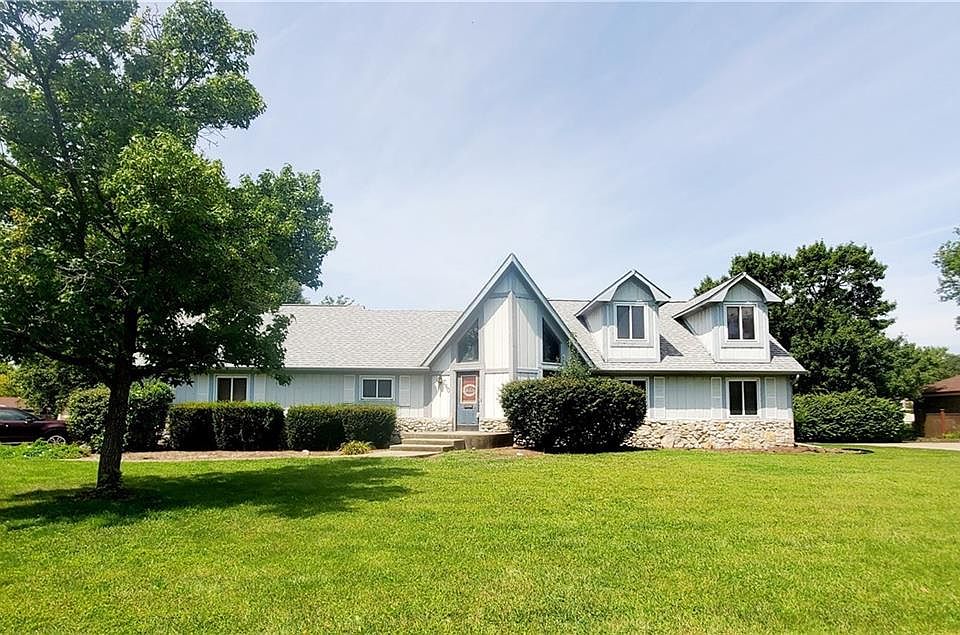 1st image of 780 Green Meadow Dr