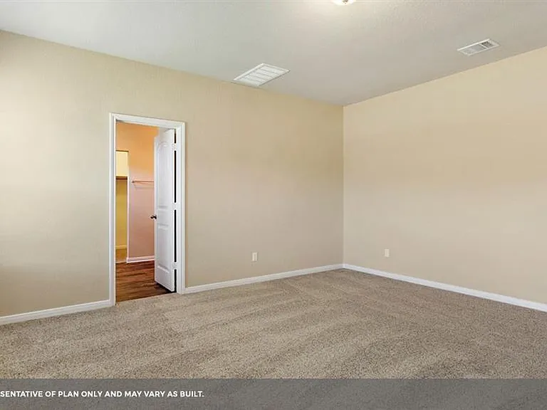 14909 Custis Ln — Photo 13