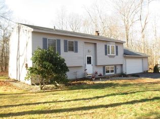 129 Beacon Rd, Windham, CT 06280