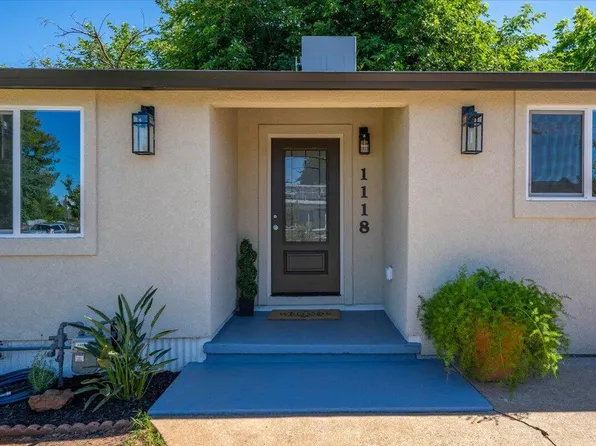 1118 4th St, Redding, CA 96002