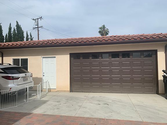 2nd image of 3816 Rosemead Blvd #C