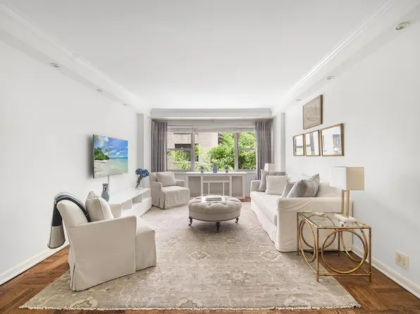 311 East 71st Street B2 image 1 of 9