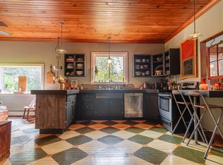 290 Lower Main St E, Johnson, VT 05656