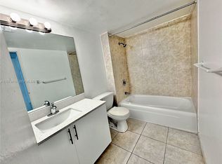 4620 NW 79th Ave APT 2B, Doral, FL 33166