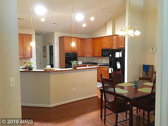 Dining Room - Solar Tubes in Kitchen area