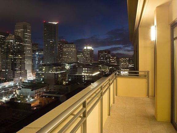 2nd image of 246 2nd St APT 1702