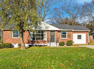 2403 Sandy Dr, Nashville, TN 37216