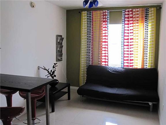 4th image of 335 Ocean Dr APT 201