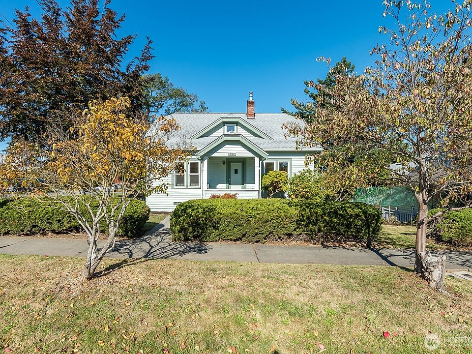 1st image of 1520 1518 10th Street