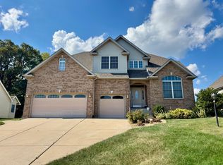 9204 Wright St, Merrillville, IN 46410