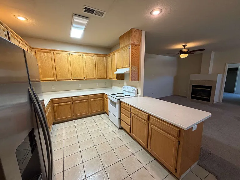 3586 Gateway Pl — Photo 24