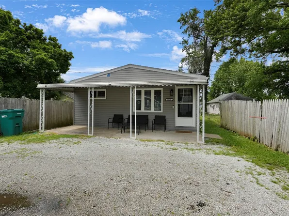 3130 Sunnylane Dr, Erie, PA 16505
