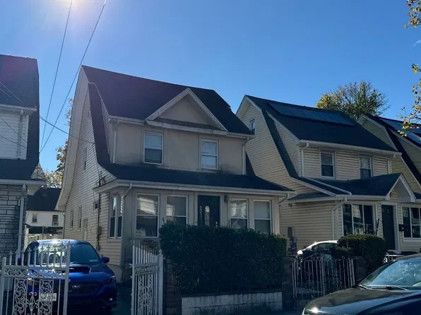 194-22 115th Avenue image 1 of 4