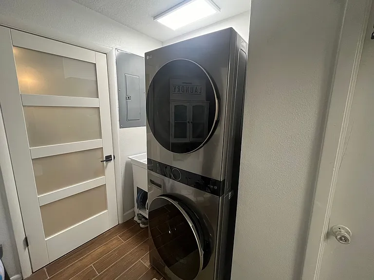 5119 Ferncrest Dr — Photo 12