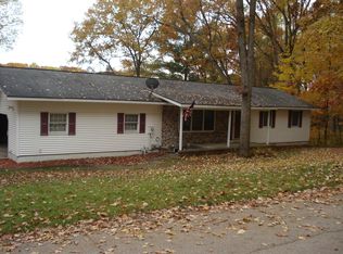 17215 Valley Dr, Big Rapids, MI