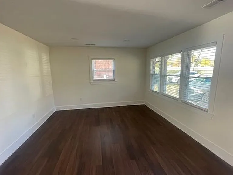 1500 Starbrook Dr — Photo 5