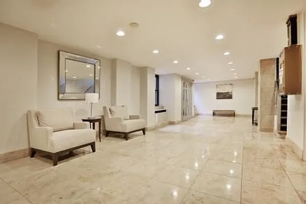 Sold by Veritas Property Management | media 13