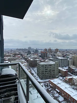 Rented by Nooklyn NYC LLC | media 53