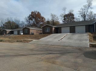 403 N 2nd St #1, Warrensburg, MO 64093