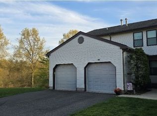 822 Poplar Ct, Raritan Twp., NJ 08822