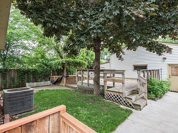 2nd image of 646 Blair Ave