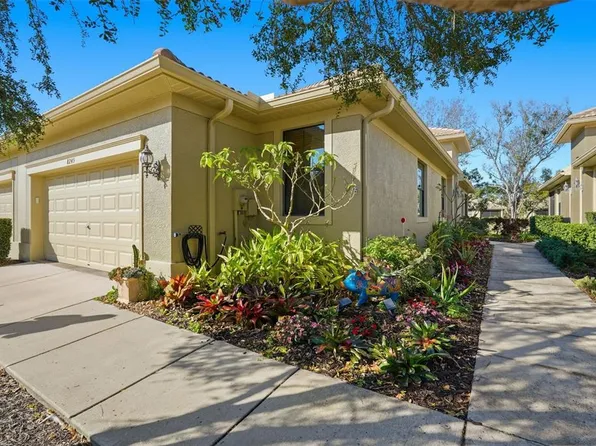 8245 Lapin Ct, Seminole, FL 33777