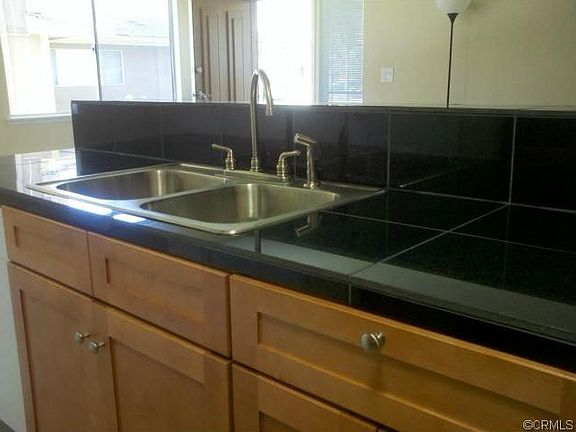 5th image of 966 W Calle Del Sol APT 2