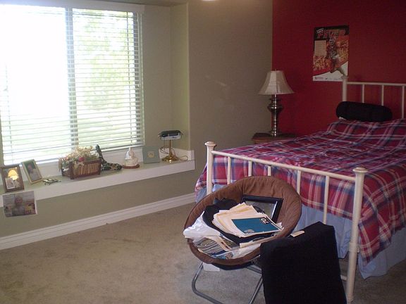 Master Bedroom/with outside door to back patio