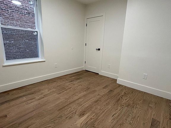 4th image of 11 School St #2