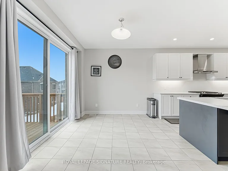 78 Bearberry Rd — Photo 12