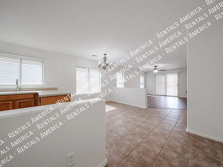29120 N Yellow Bee Dr — Photo 8
