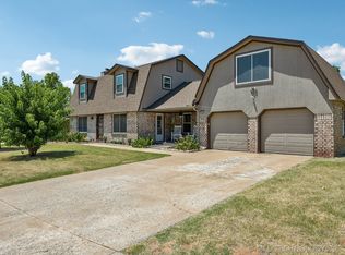 904 N Holly St, Jenks, OK 74037