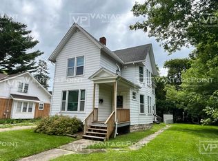 809 3rd St, De Pere, WI 54115