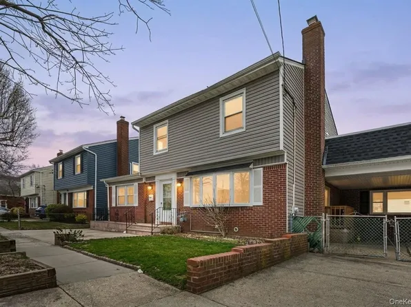 305 S 8th Street, New Hyde Park, NY 11040