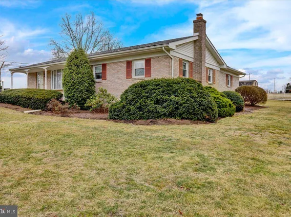 26 Birch Dr, Willow Street, PA 17584