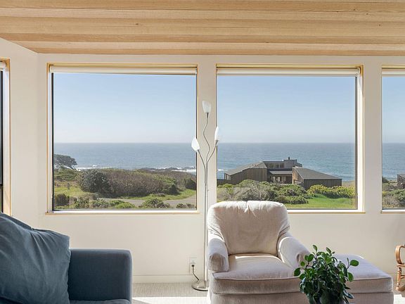 3rd image of 37784 Breaker Reach