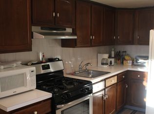 66 Mohican Park Ave, Dobbs Ferry, NY 10522