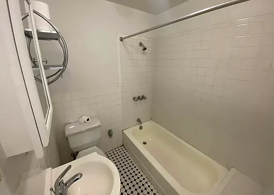 Rented by Elegran | media 6