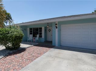 2006 SE 12th Ter, Cape Coral, FL 33990