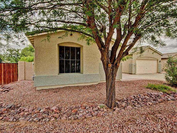 4th image of 3131 E Horseshoe Dr