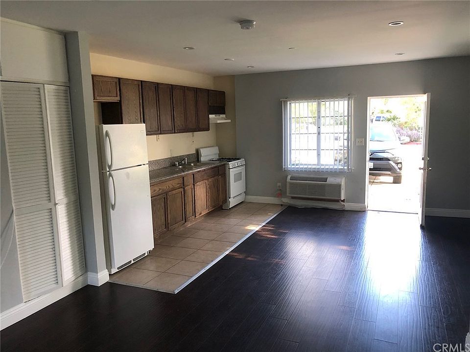 1st image of 5805 Hillview Park Ave