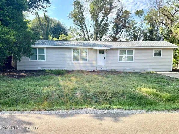 209 Crestview Dr, Ferriday, LA 71334