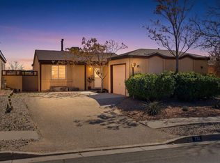 732 Rebecca Loop NE, Rio Rancho, NM 87144