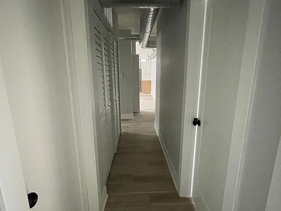 5th image of 6150 N Francisco Ave #1