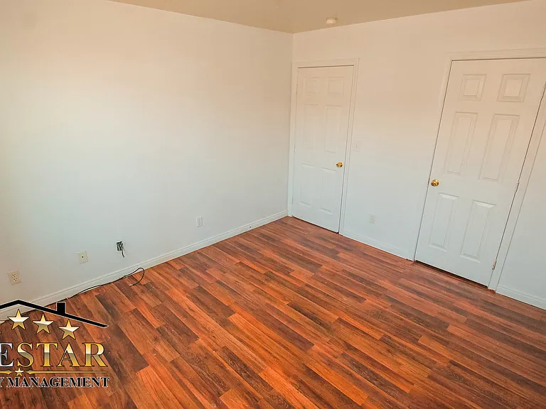 3610 Madison Ave — Photo 18